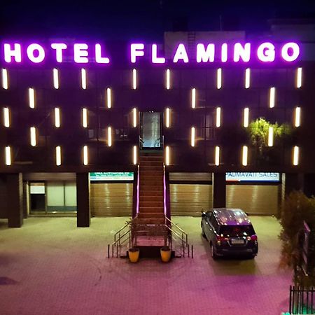 Hotel Flamingo Гандхідхам Екстер'єр фото